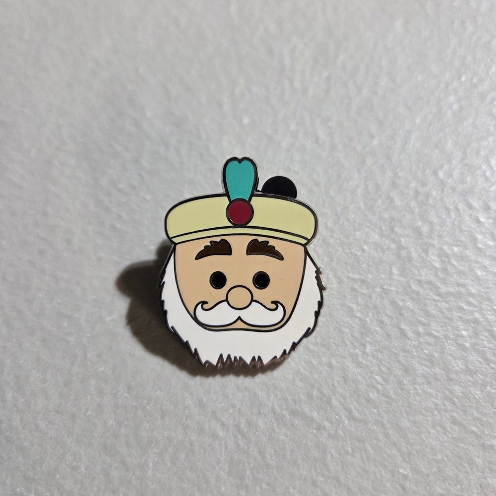 Disney Pin Trading Sultan Tsum Tsum Unisex OS Yellow Aladdin Enamel Lapel Pin